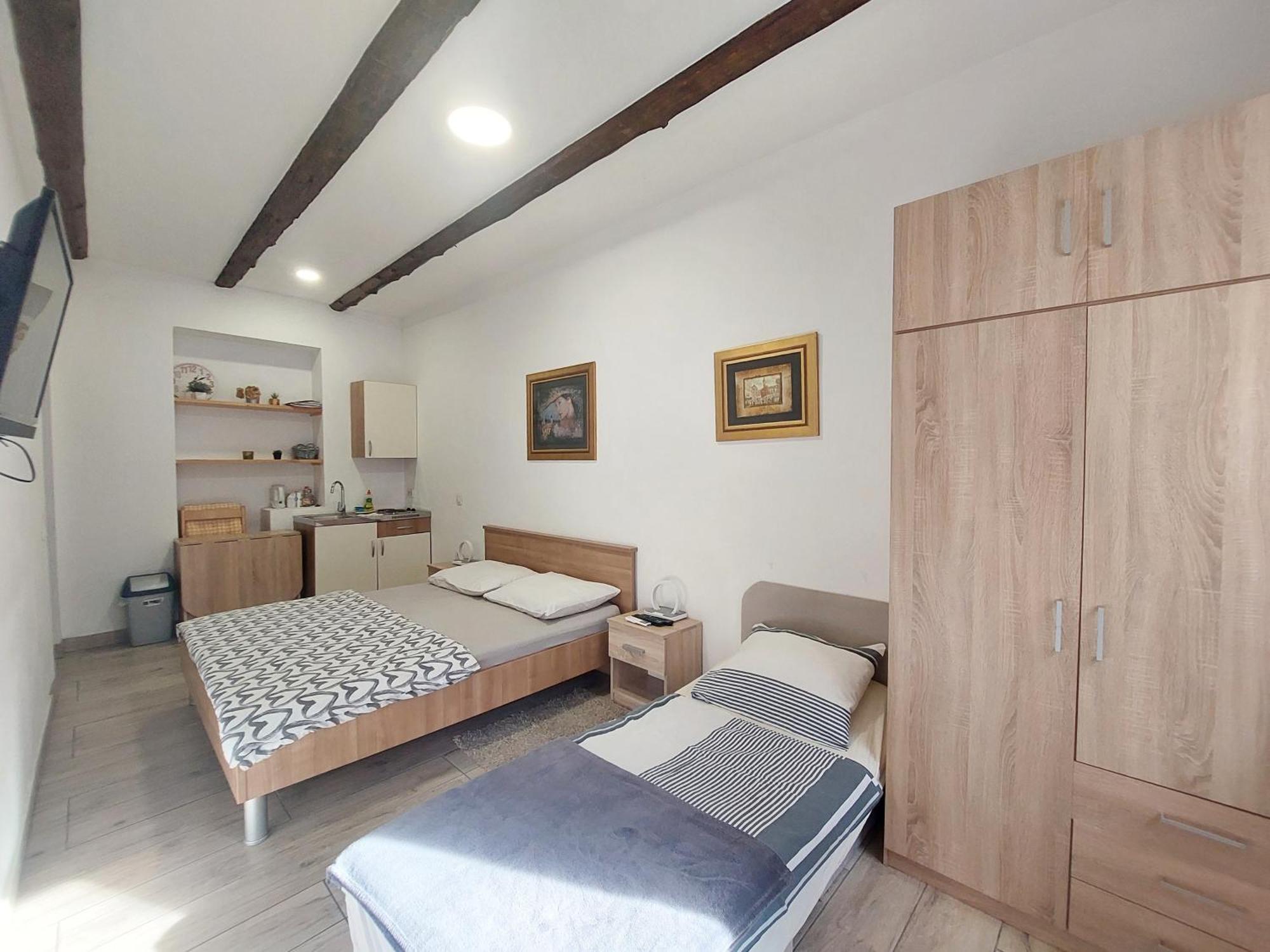 Home Away From Home - Apartment Ilica Zagreb Buitenkant foto