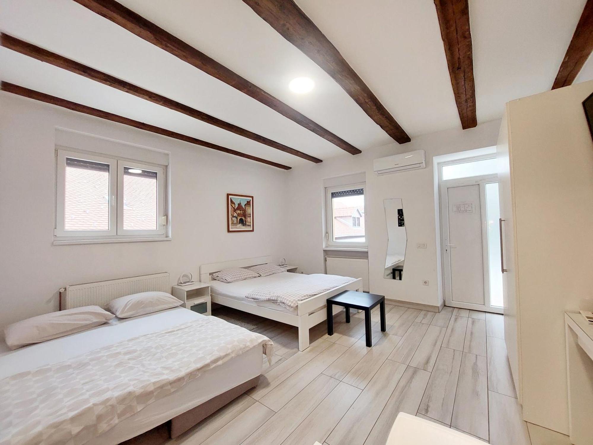 Home Away From Home - Apartment Ilica Zagreb Buitenkant foto