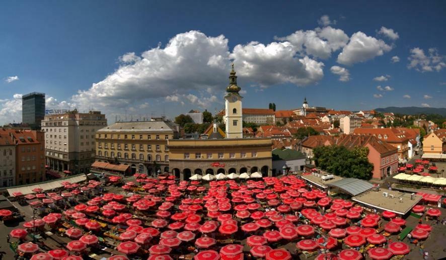 Home Away From Home - Apartment Ilica Zagreb Buitenkant foto
